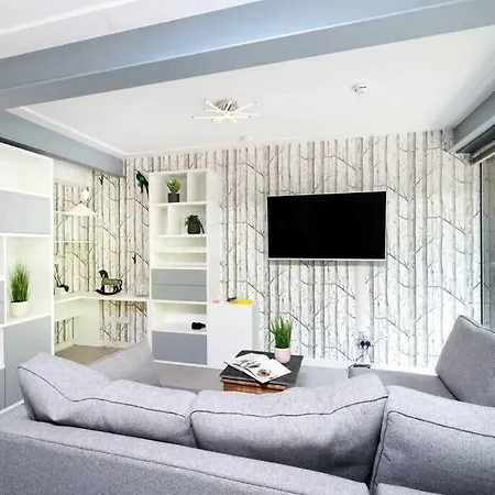 Chic City Living In Stratford A Cozy 2Br Flat